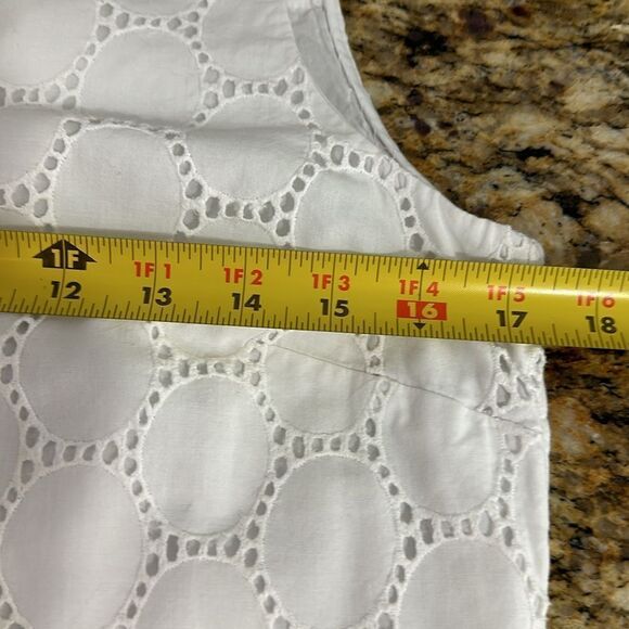 Worth Cotton Sleeveless Ruffle Front Eyelet Button Down Shirt Size 6 - Picture 5 of 7